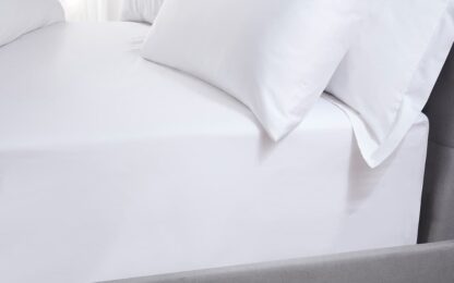 Five Star Hotel Concept Percale Fitted Sheet